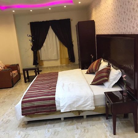 Dana North Aparthotel Al Qurayyat Exterior photo